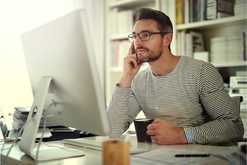 An image of a person understanding long tail keywords.